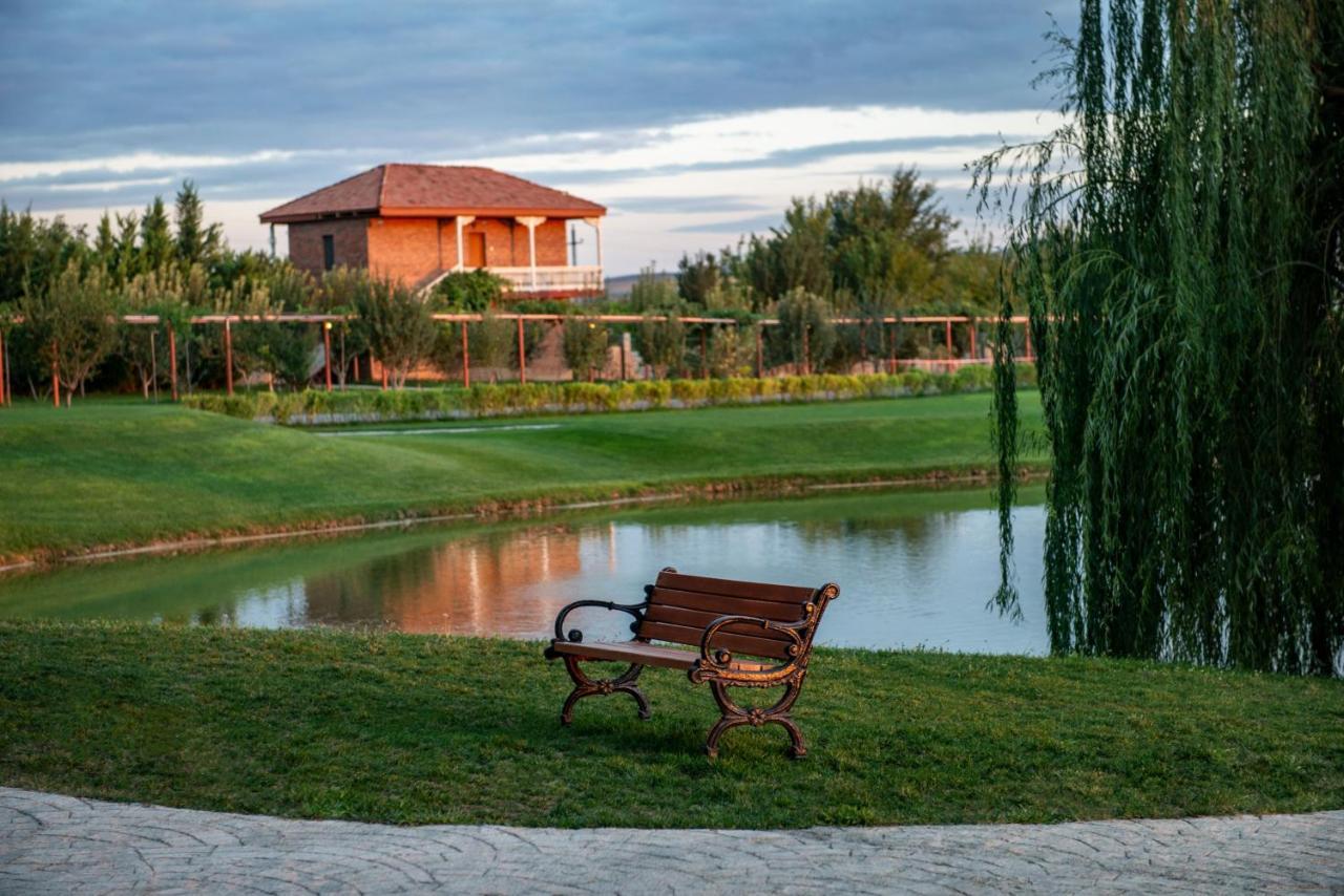 Ambassadori Kachreti Golf Resort Kachretʼi Buitenkant foto