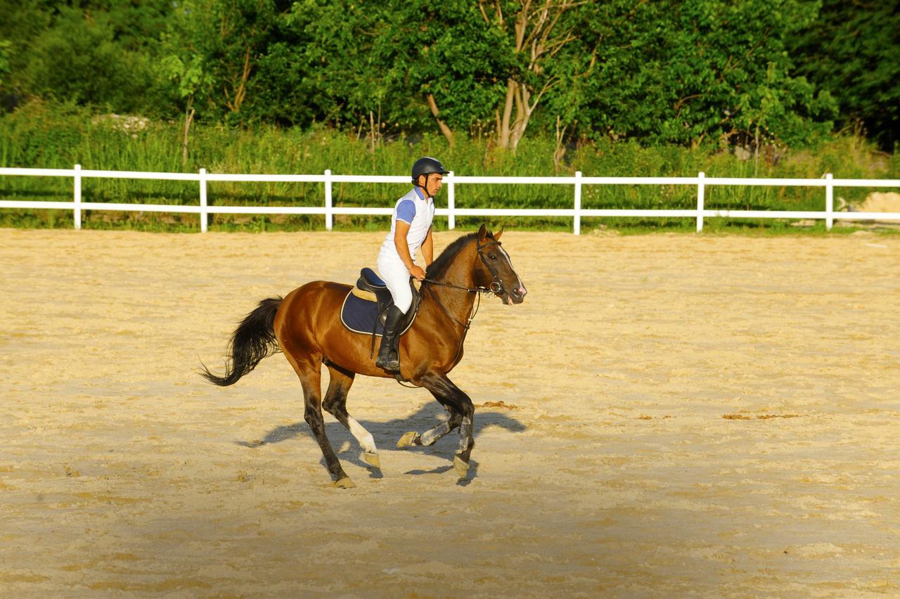 Ambassadori Kachreti Golf Resort Kachretʼi Buitenkant foto