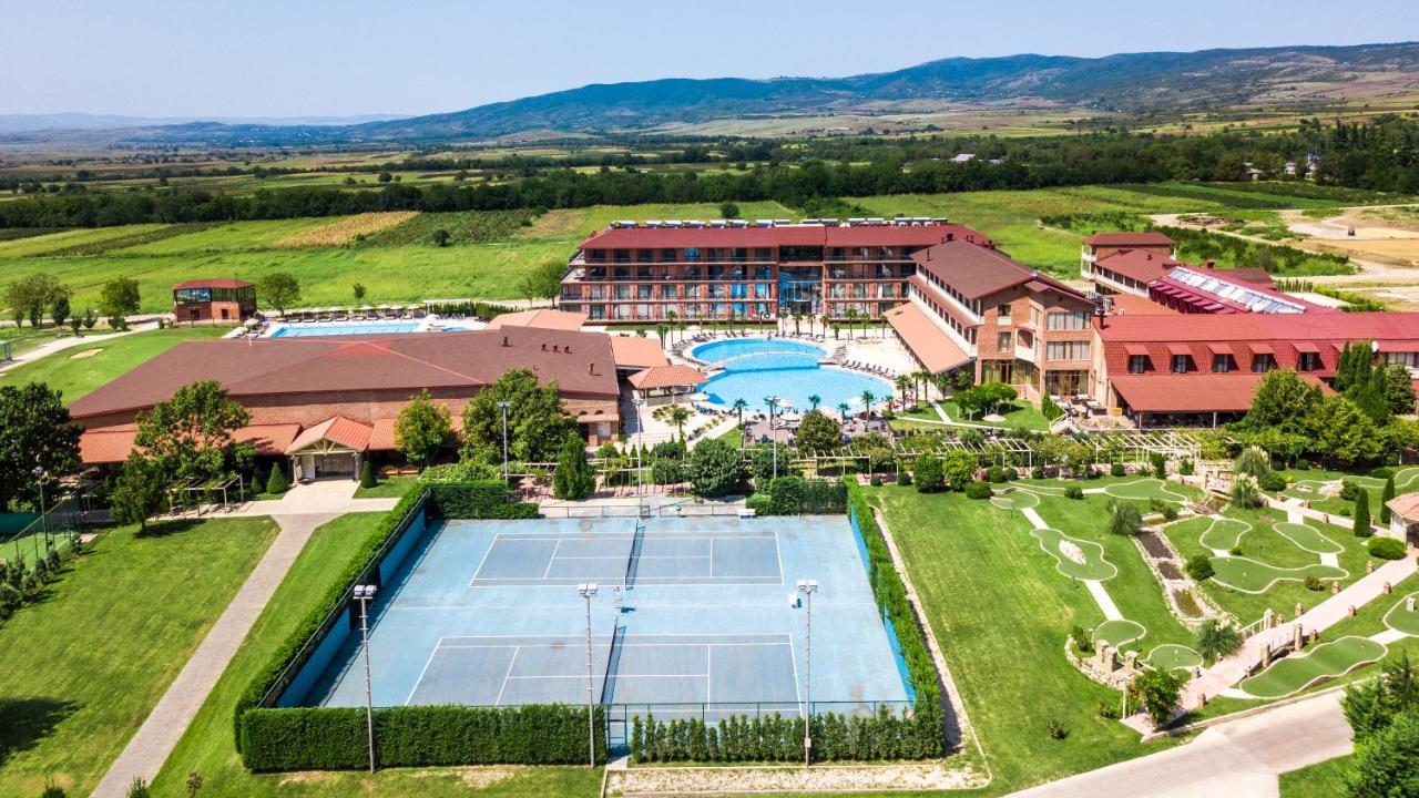 Ambassadori Kachreti Golf Resort Kachretʼi Buitenkant foto